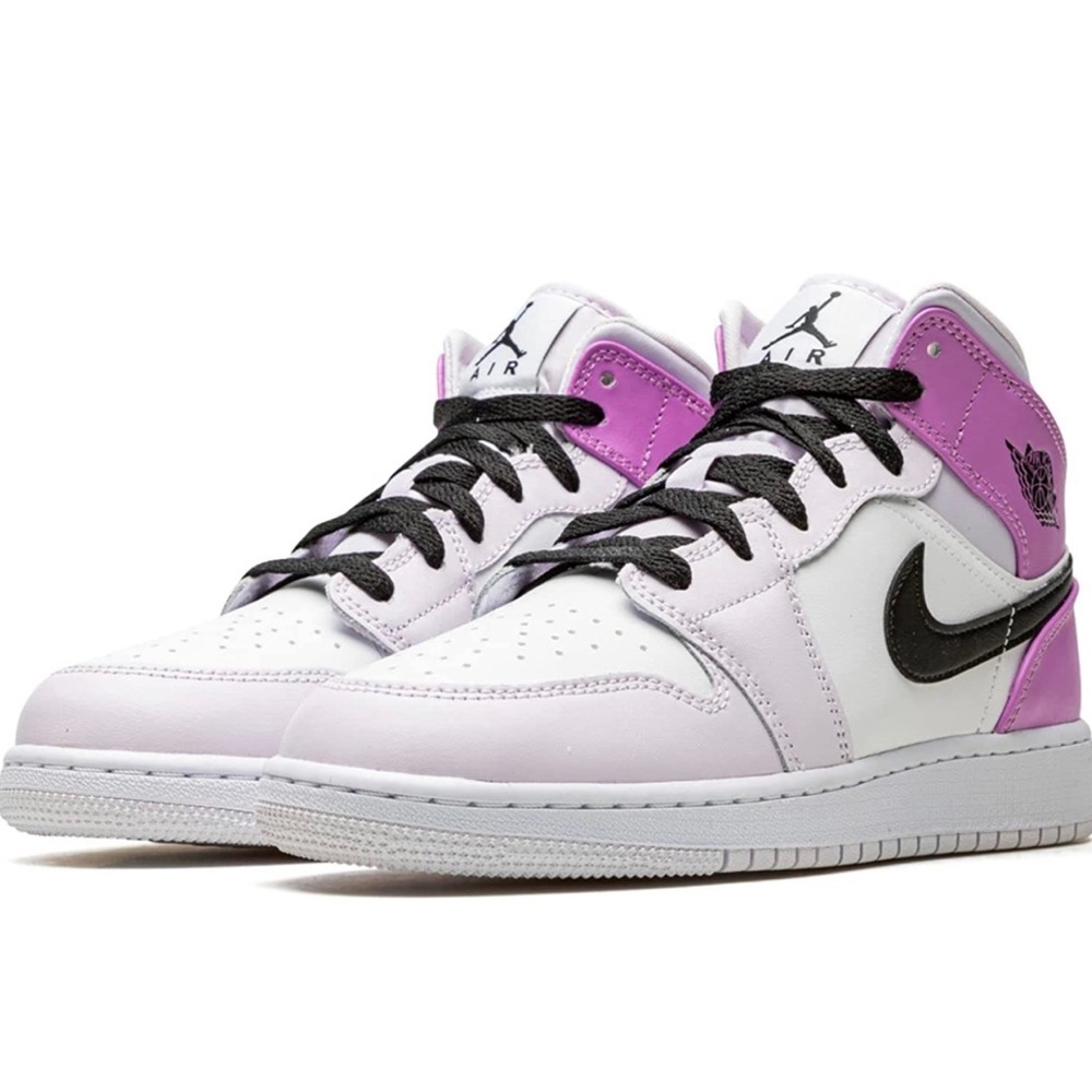 Jordan Air 1 Mid GS Youth DQ8423 501 Barely Grape